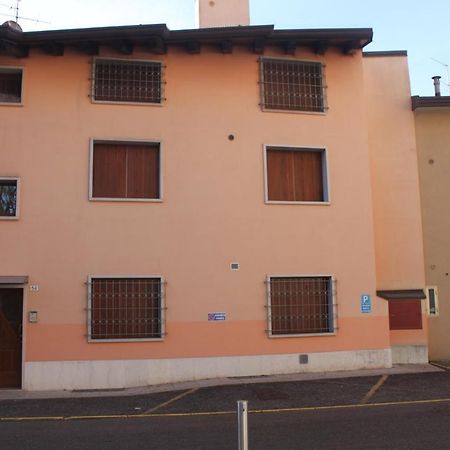 Vila Richi Rent 01 Verona Exteriér fotografie